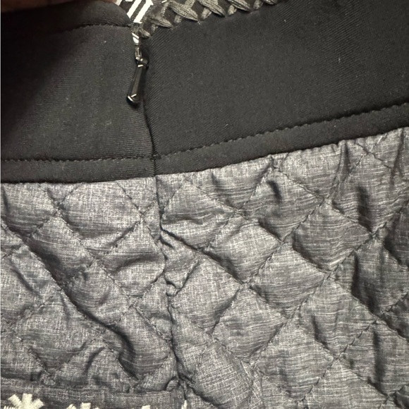 Alp-N-Rock Quilted Puffer Shorts Size 2 NWOT - Picture 4 of 16